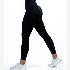 Alphalete Halo Leggings